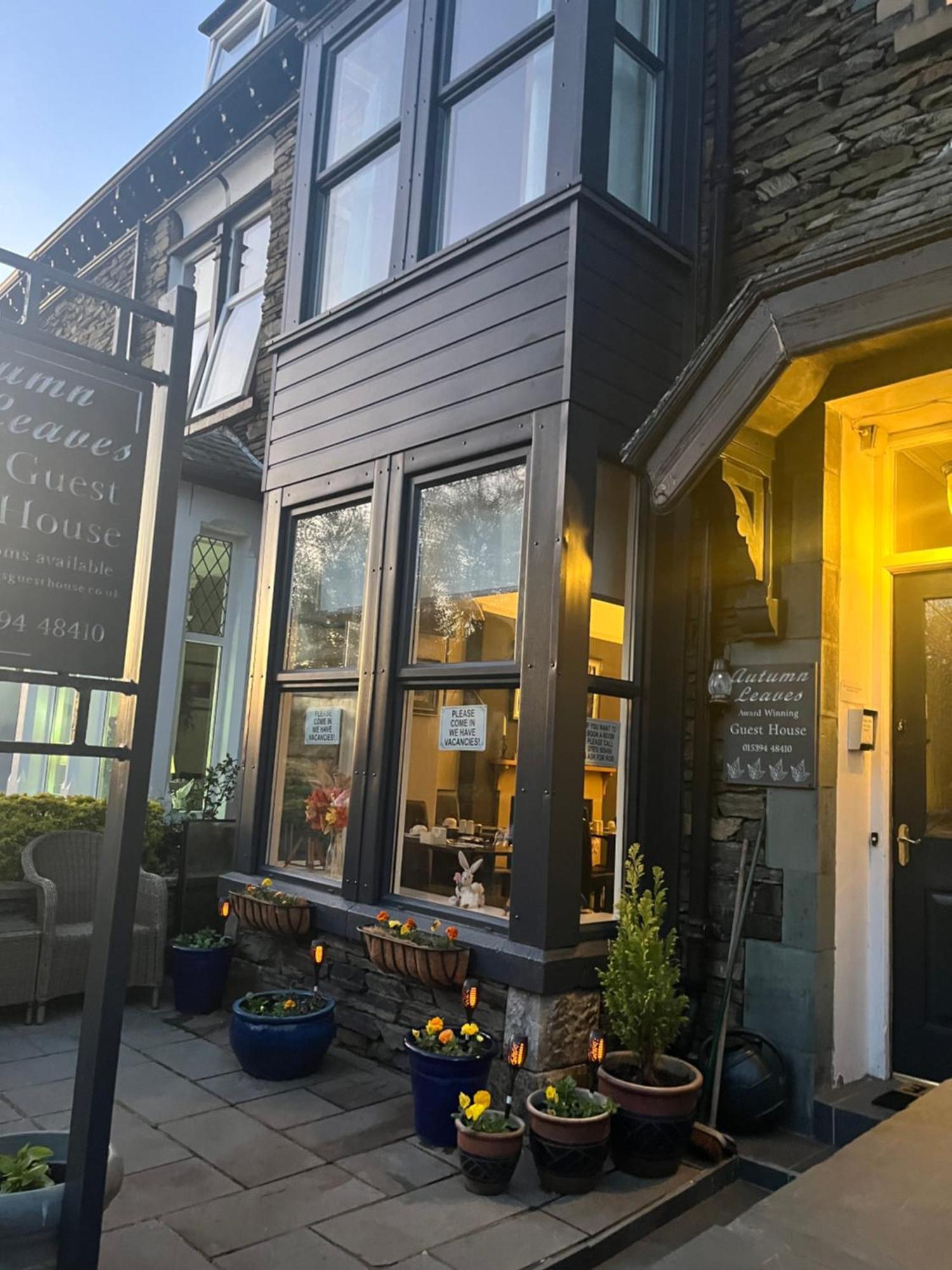 温德米尔 秋叶旅馆酒店 外观 照片